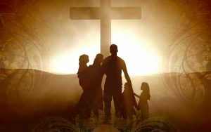 Azt azonban látjuk, hogy Jézus, aki egy kevés időre kisebbé tétetett az angyaloknál,