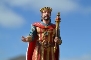 És gyűlének az izraeliták mindnyájan Dávidhoz Hebronba,